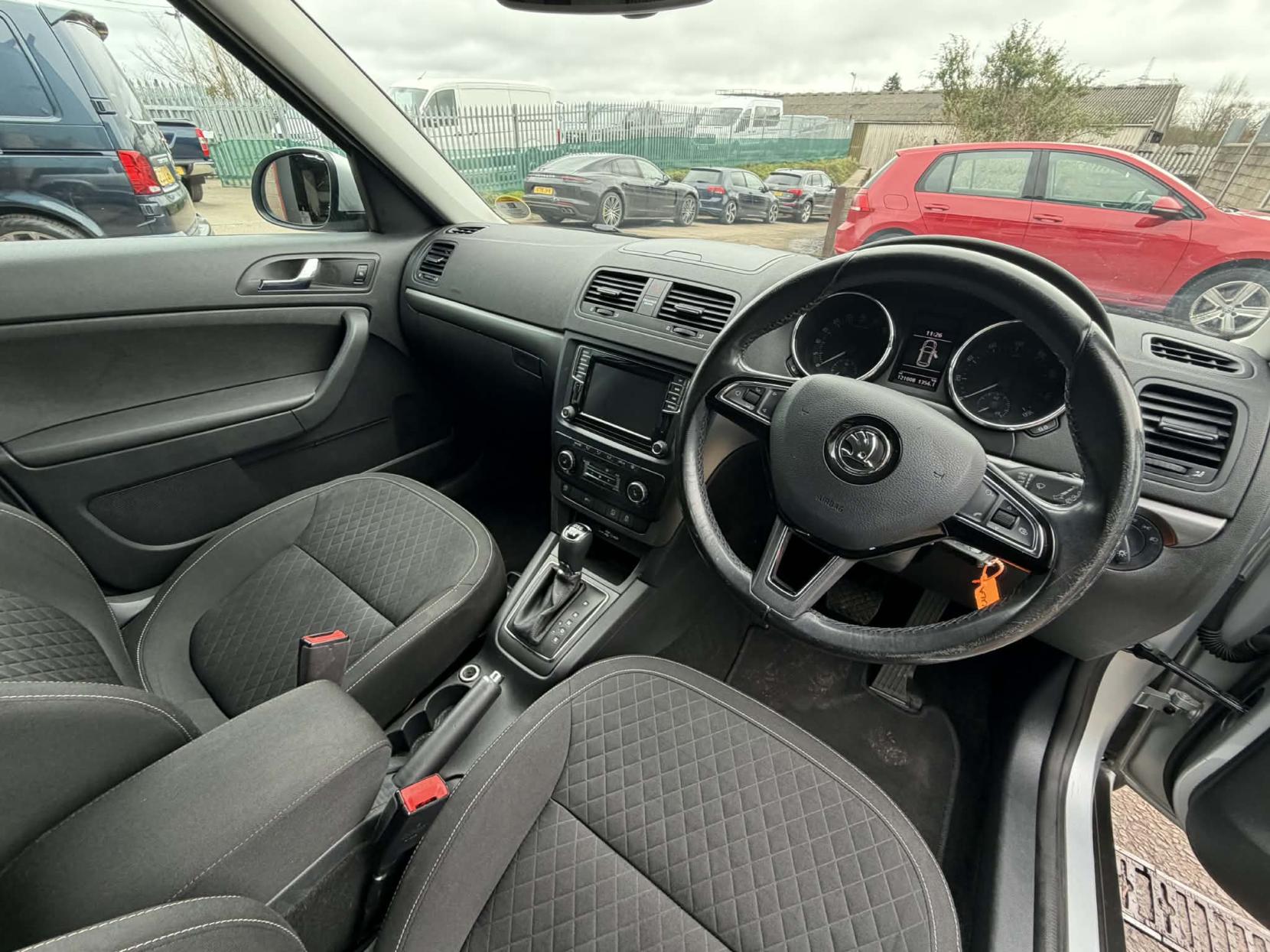 Skoda Yeti 2.0 TDI SE Drive Outdoor 5dr Diesel DSG 4WD Euro 6 (s/s) (150 ps)