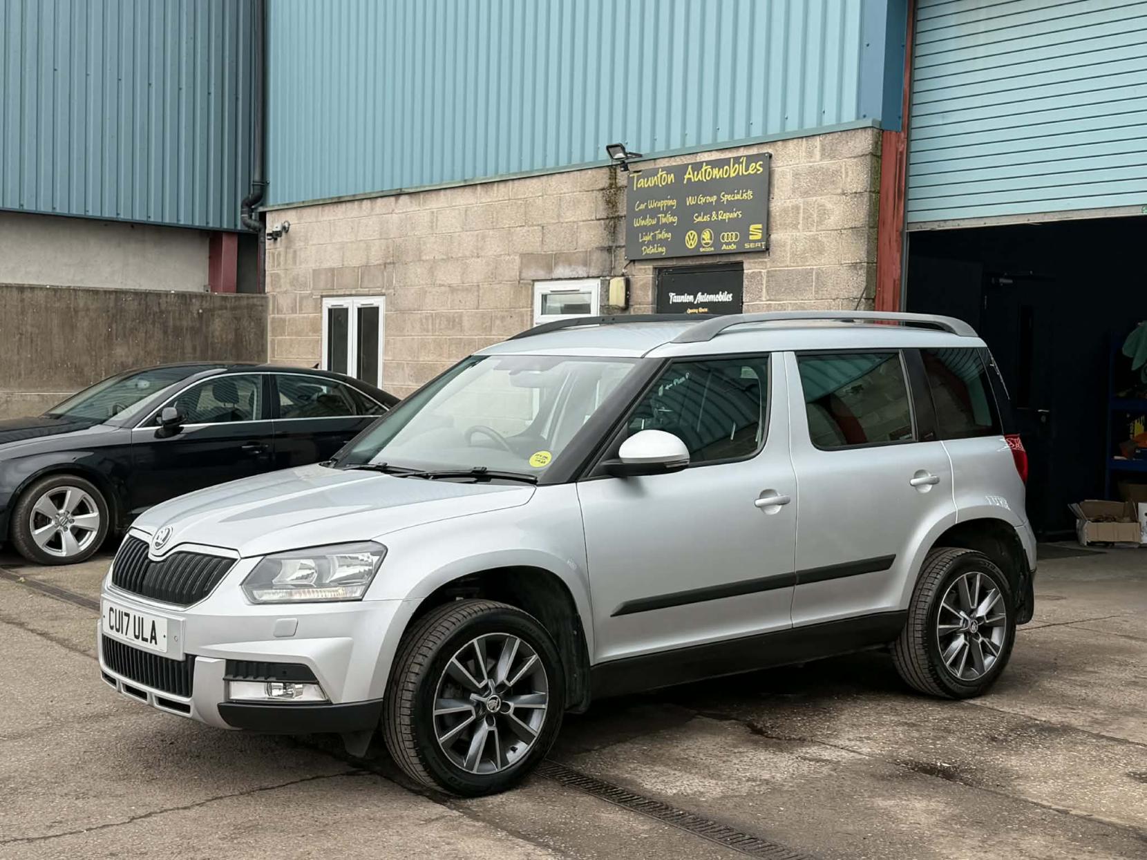 Skoda Yeti 2.0 TDI SE Drive Outdoor 5dr Diesel DSG 4WD Euro 6 (s/s) (150 ps)