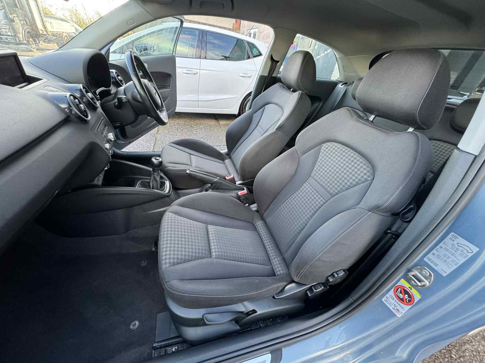 Audi A1 1.6 TDI Sport Hatchback 3dr Diesel Manual Euro 5 (s/s) (105 ps)