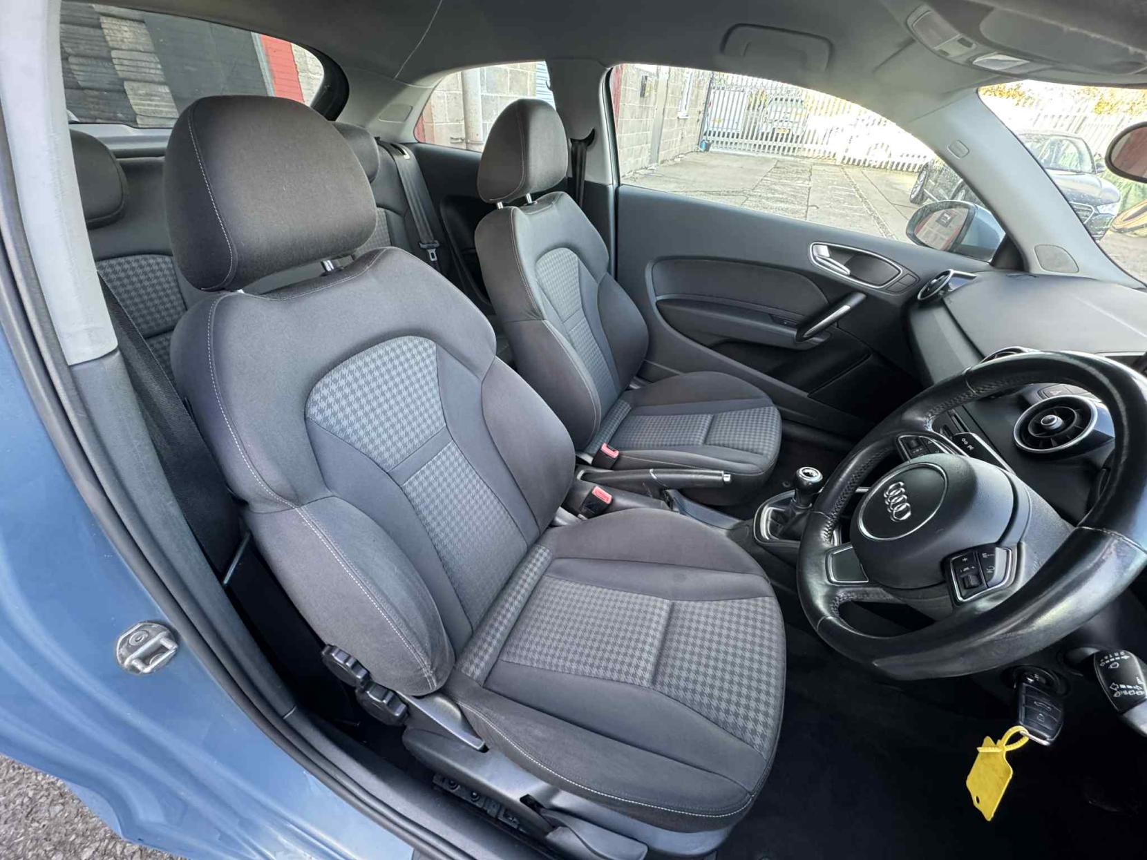 Audi A1 1.6 TDI Sport Hatchback 3dr Diesel Manual Euro 5 (s/s) (105 ps)