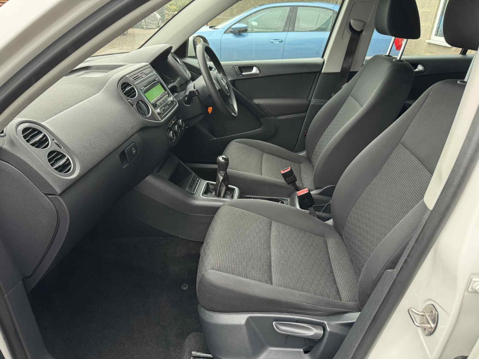 Volkswagen Tiguan 2.0 TDI BlueMotion Tech S SUV 5dr Diesel Manual 2WD Euro 5 (s/s) (110 ps)