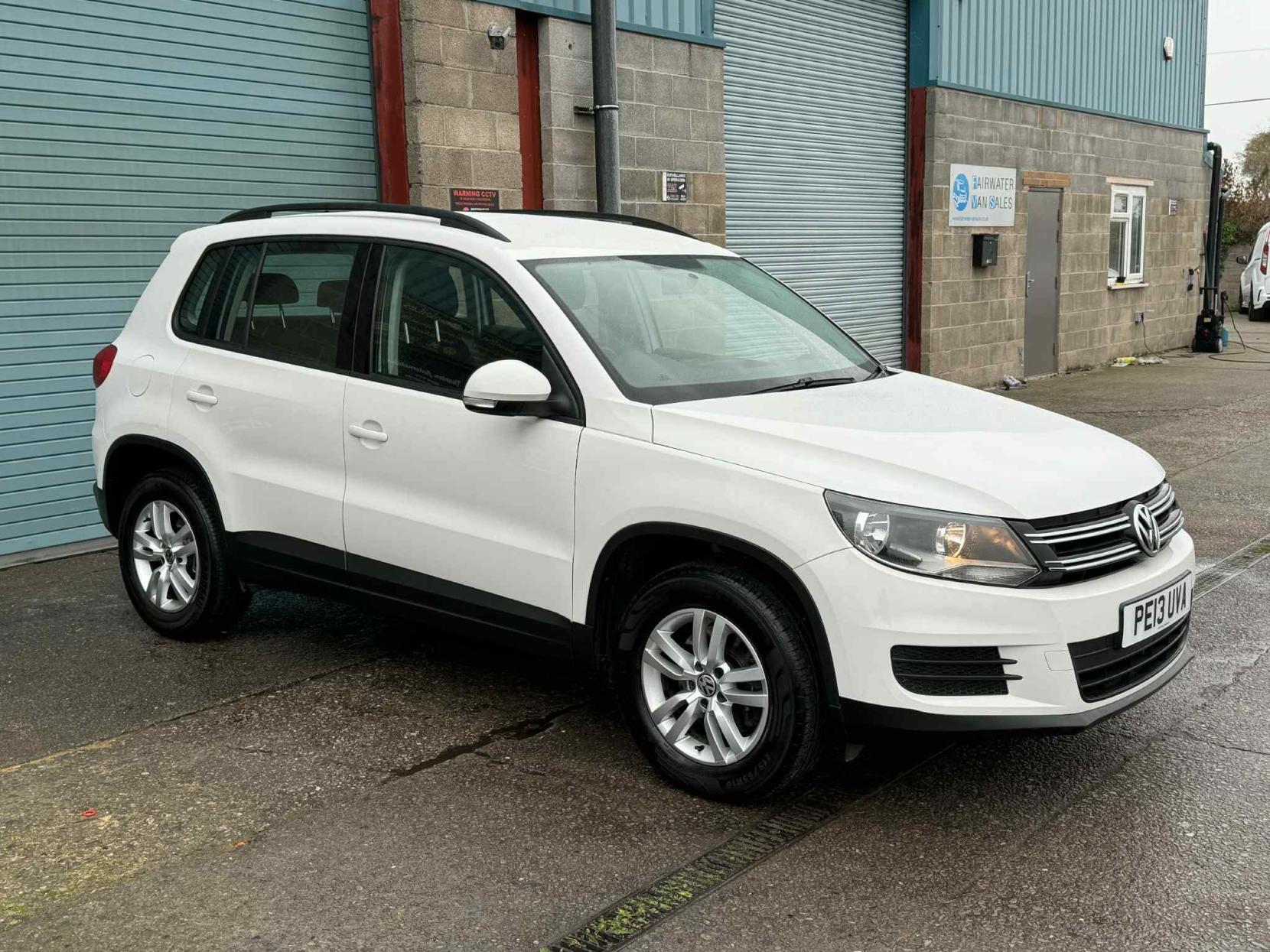 Volkswagen Tiguan 2.0 TDI BlueMotion Tech S SUV 5dr Diesel Manual 2WD Euro 5 (s/s) (110 ps)