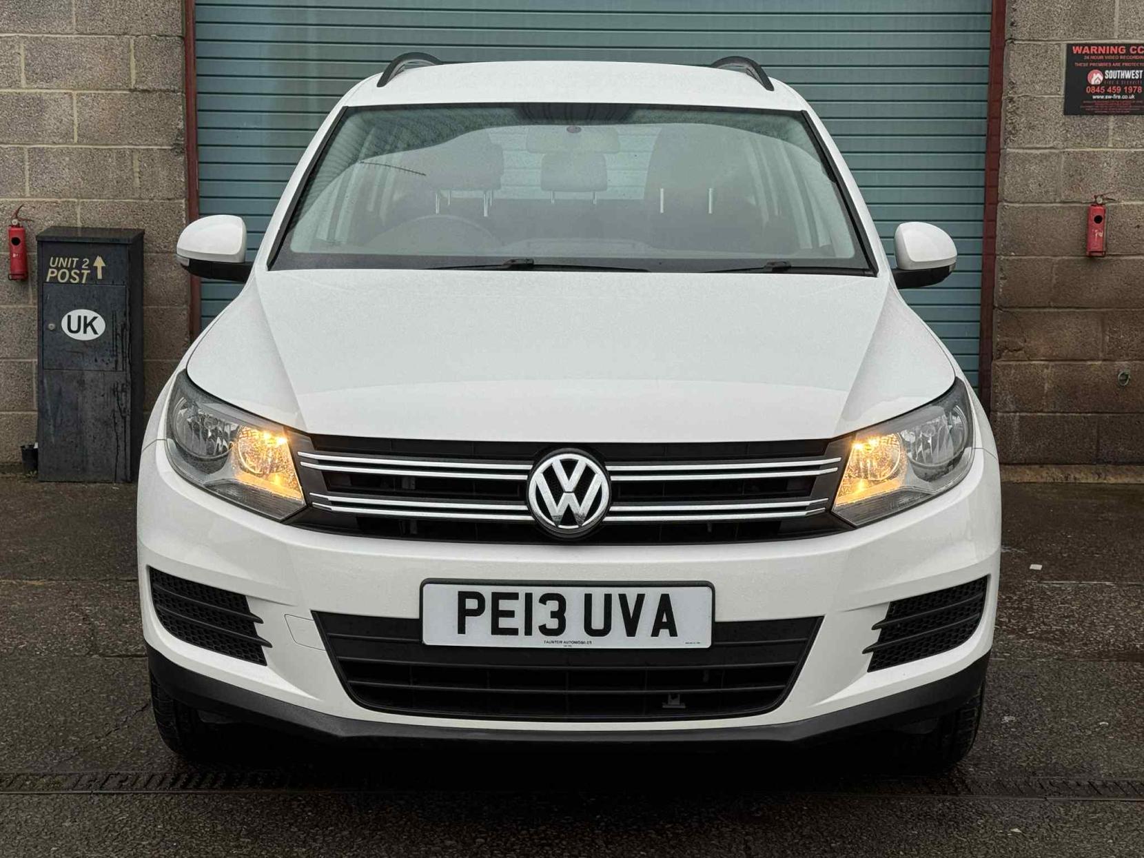 Volkswagen Tiguan 2.0 TDI BlueMotion Tech S SUV 5dr Diesel Manual 2WD Euro 5 (s/s) (110 ps)