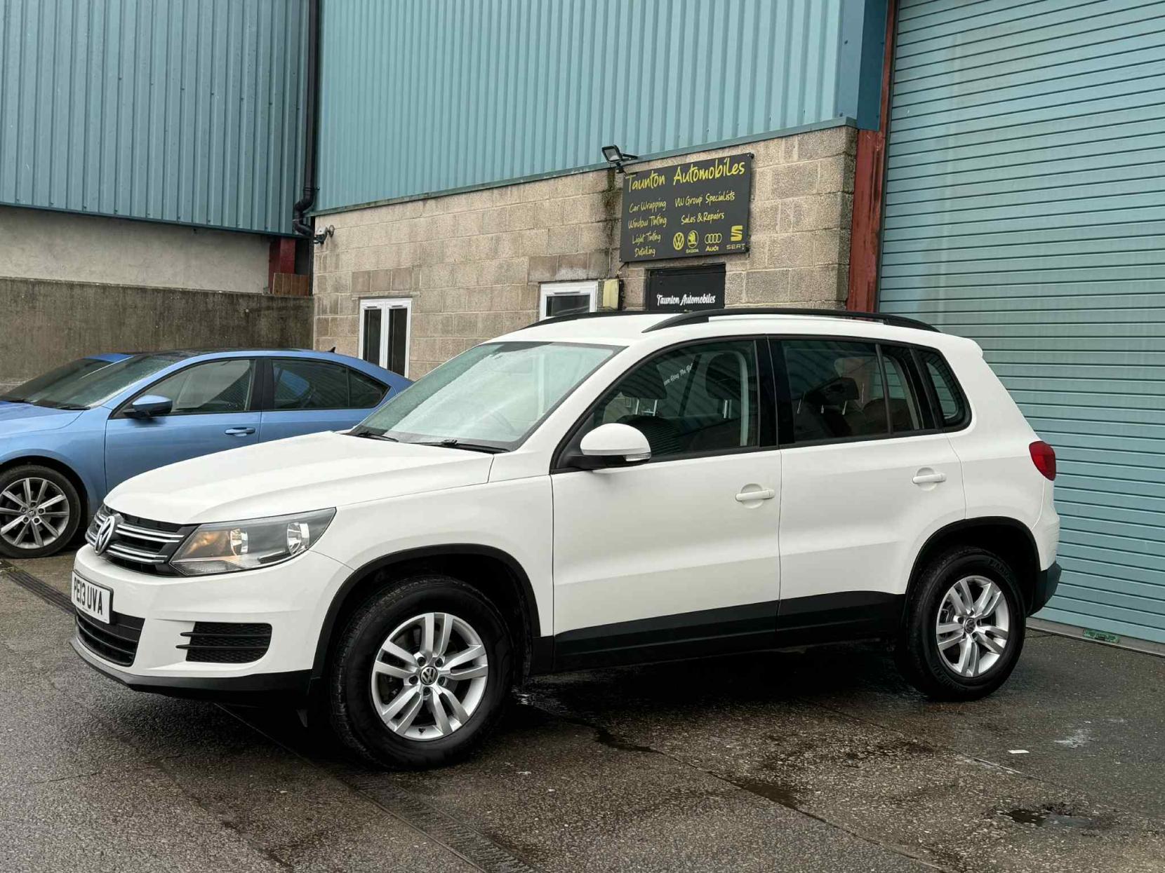 Volkswagen Tiguan 2.0 TDI BlueMotion Tech S SUV 5dr Diesel Manual 2WD Euro 5 (s/s) (110 ps)