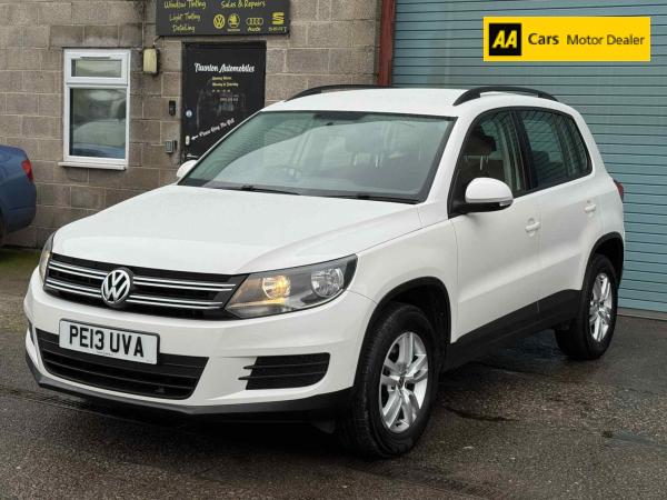 Volkswagen Tiguan 2.0 TDI BlueMotion Tech S SUV 5dr Diesel Manual 2WD Euro 5 (s/s) (110 ps)