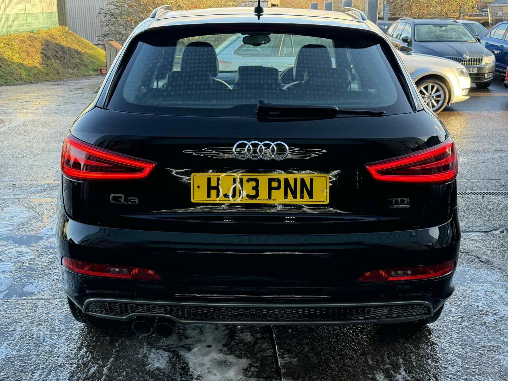 Audi Q3 2.0 TDI S line SUV 5dr Diesel Manual quattro Euro 5 (s/s) (140 ps)