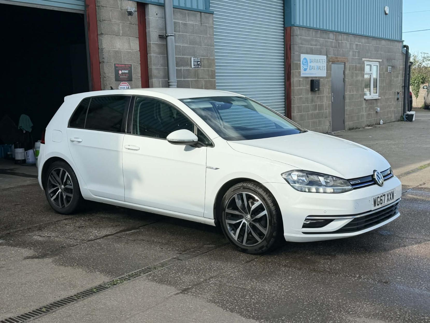 Volkswagen Golf 1.5 TSI EVO BlueMotion Tech SE Hatchback 5dr Petrol Manual Euro 6 (s/s) (130 ps)
