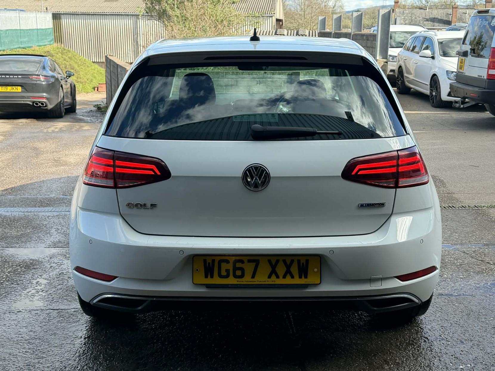 Volkswagen Golf 1.5 TSI EVO BlueMotion Tech SE Hatchback 5dr Petrol Manual Euro 6 (s/s) (130 ps)