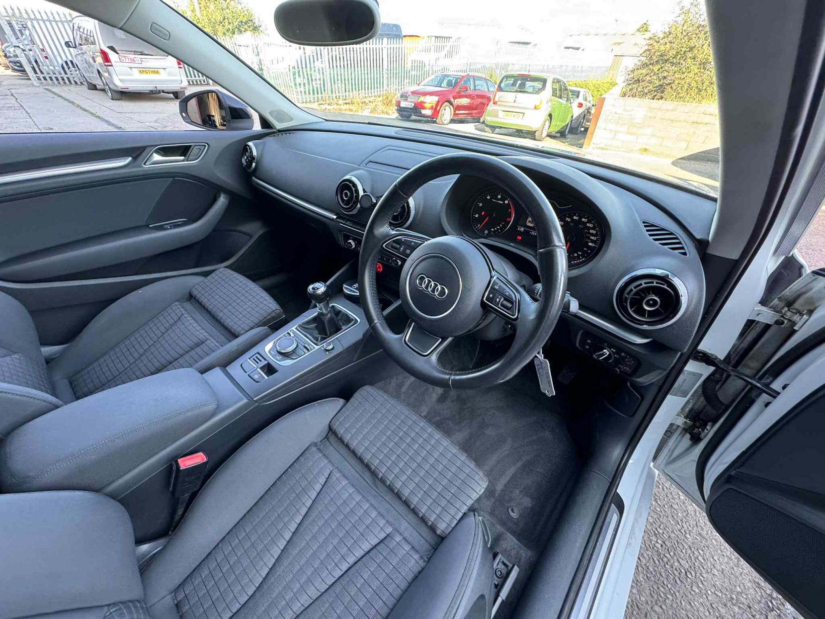 Audi A3 1.4 TFSI Sport Hatchback 3dr Petrol Manual Euro 5 (s/s) (122 ps)