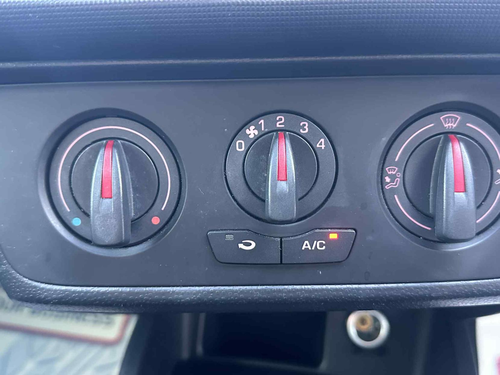 SEAT Ibiza 1.2 TSI FR Black Hatchback 5dr Petrol Manual Euro 5 (105 ps)