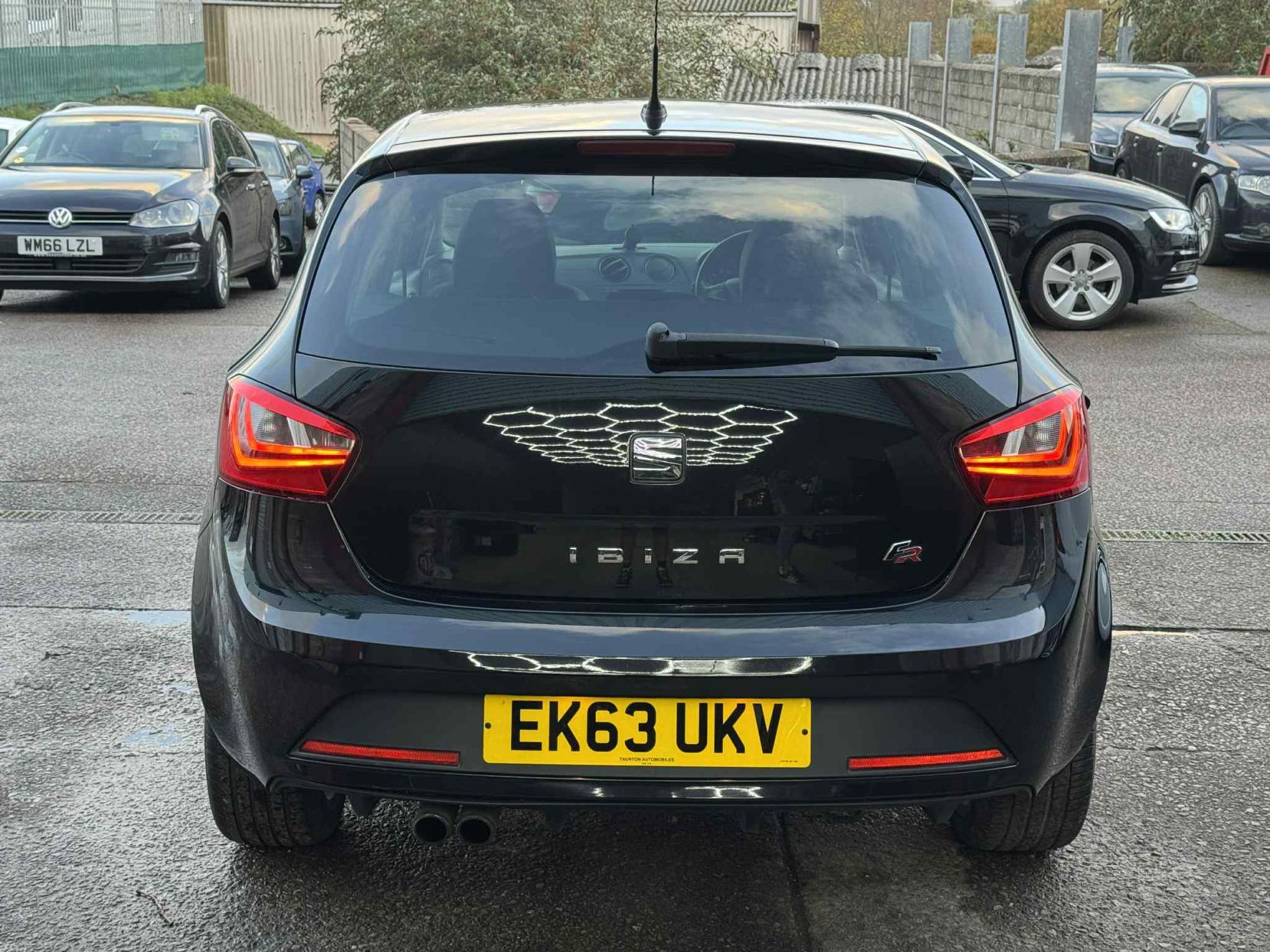 SEAT Ibiza 1.2 TSI FR Black Hatchback 5dr Petrol Manual Euro 5 (105 ps)