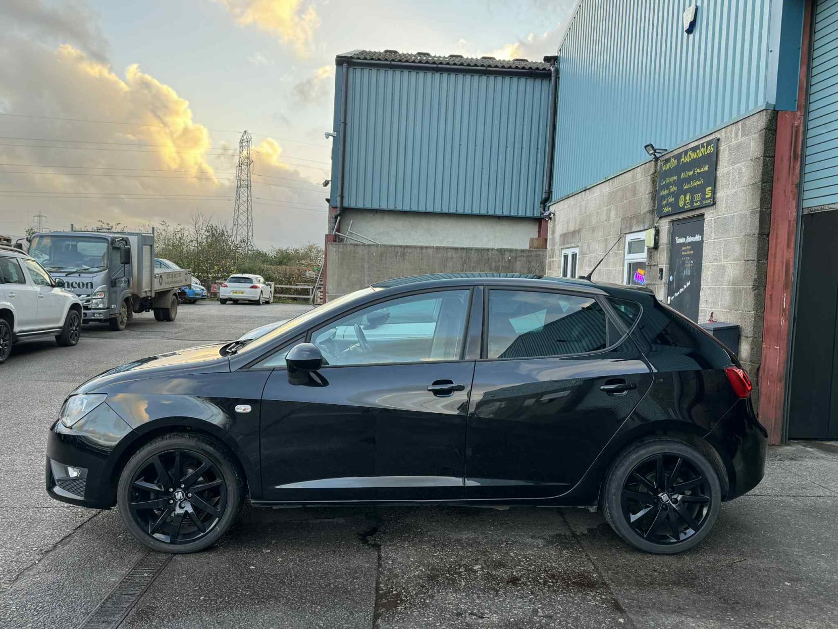 SEAT Ibiza 1.2 TSI FR Black Hatchback 5dr Petrol Manual Euro 5 (105 ps)