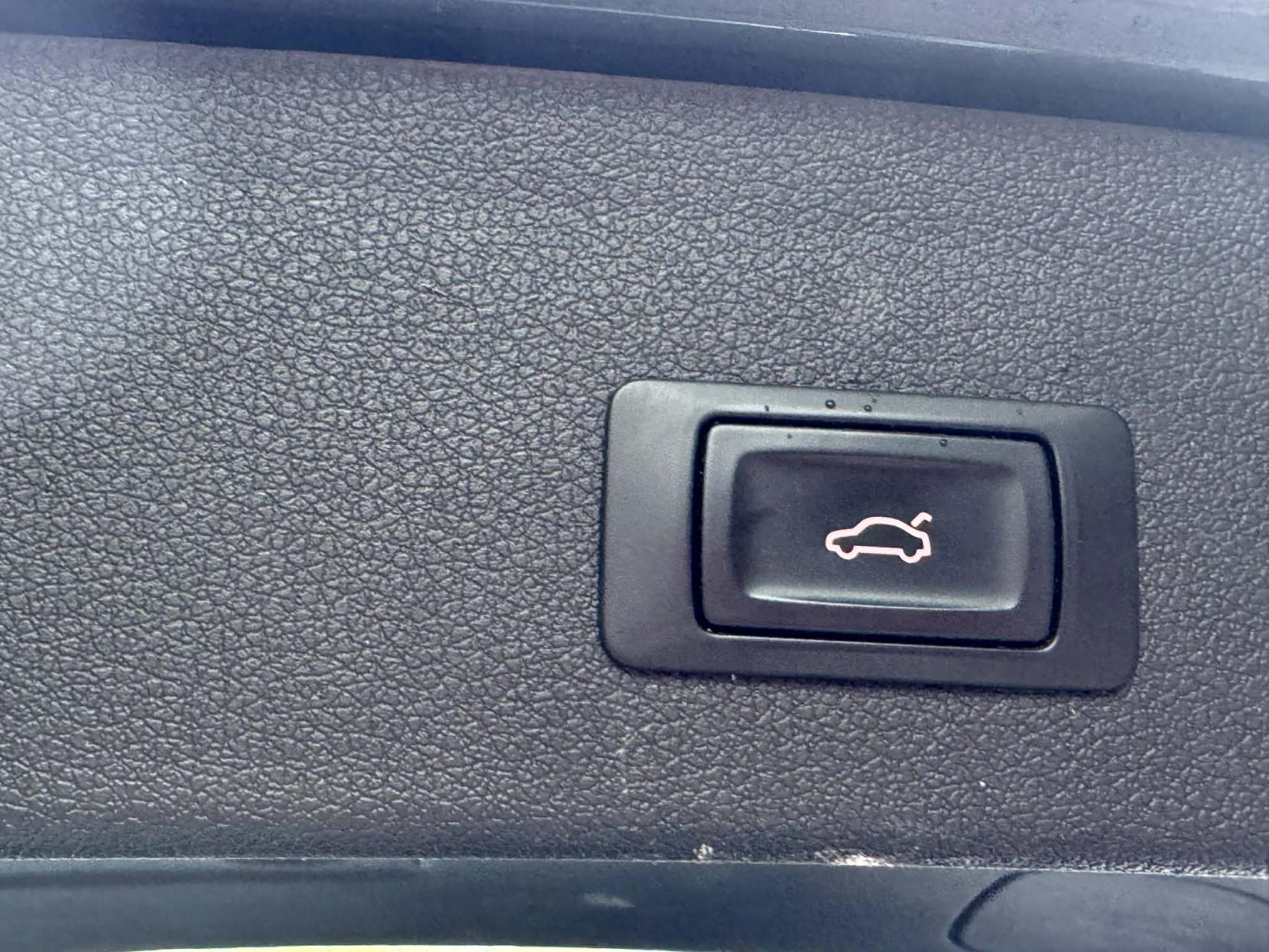 Audi Q5 2.0 TDI S line Plus SUV 5dr Diesel Manual quattro Euro 5 (s/s) (150 ps)