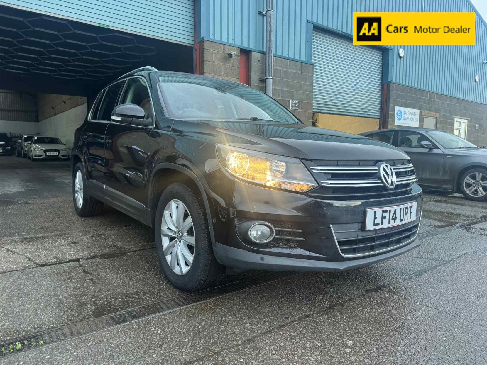 Volkswagen Tiguan 2.0 TDI BlueMotion Tech Match SUV 5dr Diesel Manual 4WD Euro 5 (s/s) (140 ps)