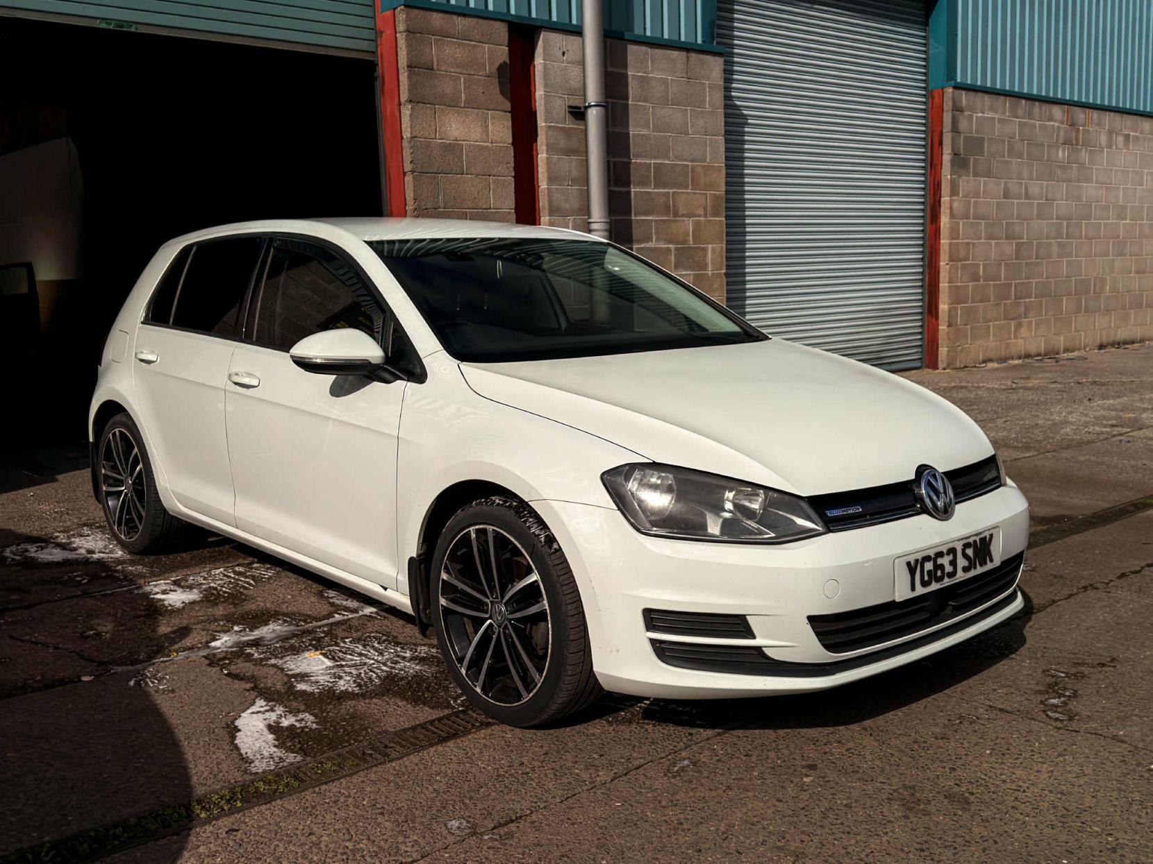 Volkswagen Golf 1.4 TSI BlueMotion Tech SE Hatchback 5dr Petrol Manual Euro 5 (s/s) (122 ps)