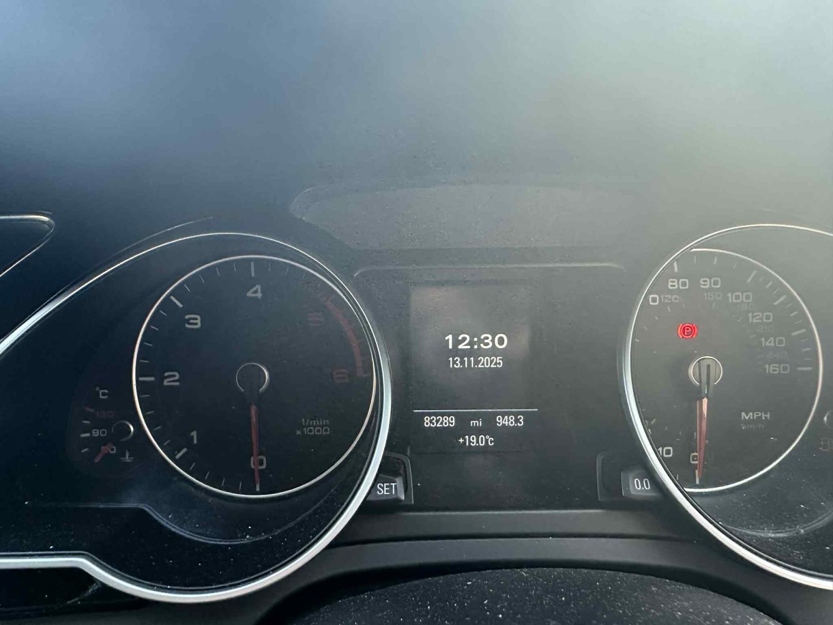 Audi A5 2.0 TDI Black Edition Coupe 2dr Diesel Manual Euro 5 (s/s) (177 ps)