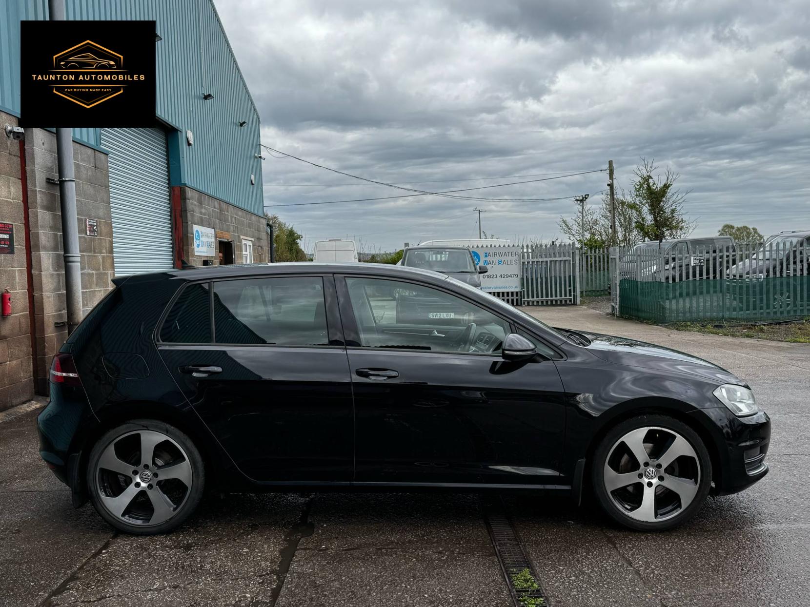 Volkswagen Golf 2.0 TDI BlueMotion Tech GT Hatchback 5dr Diesel Manual Euro 5 (s/s) (150 ps)