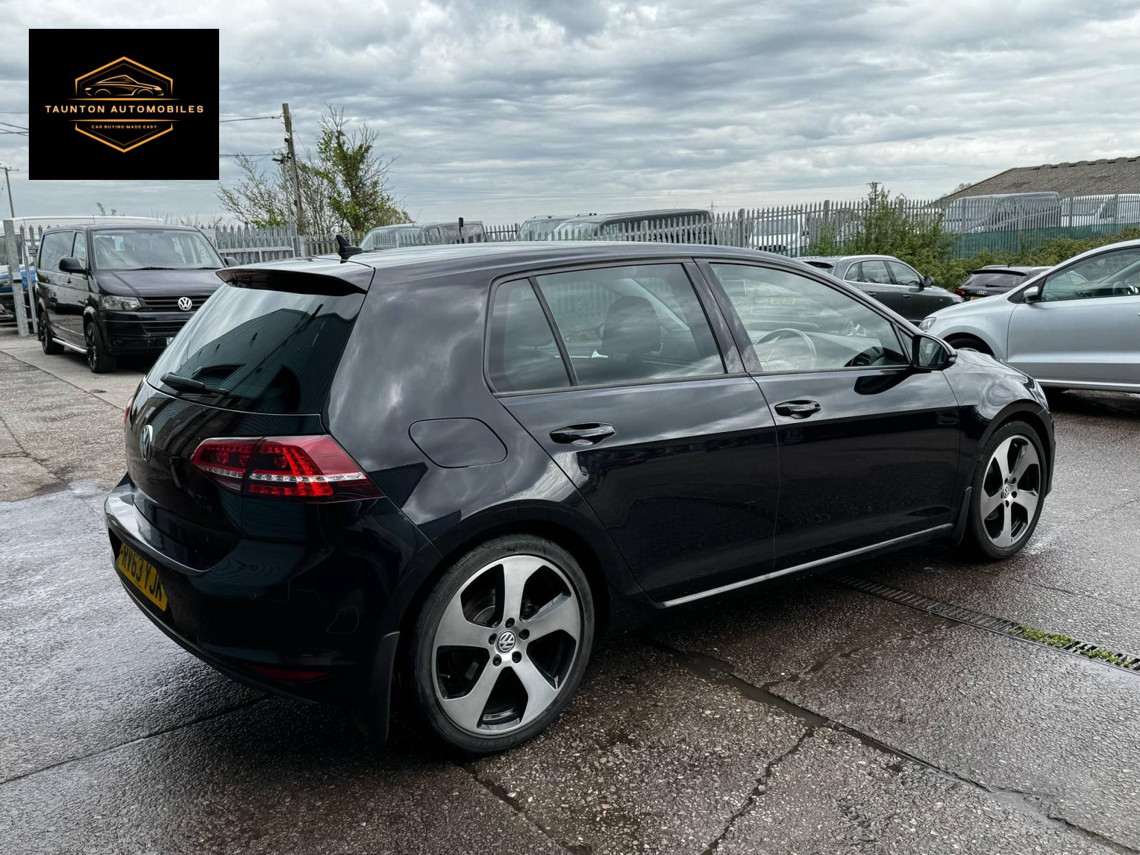 Volkswagen Golf 2.0 TDI BlueMotion Tech GT Hatchback 5dr Diesel Manual Euro 5 (s/s) (150 ps)