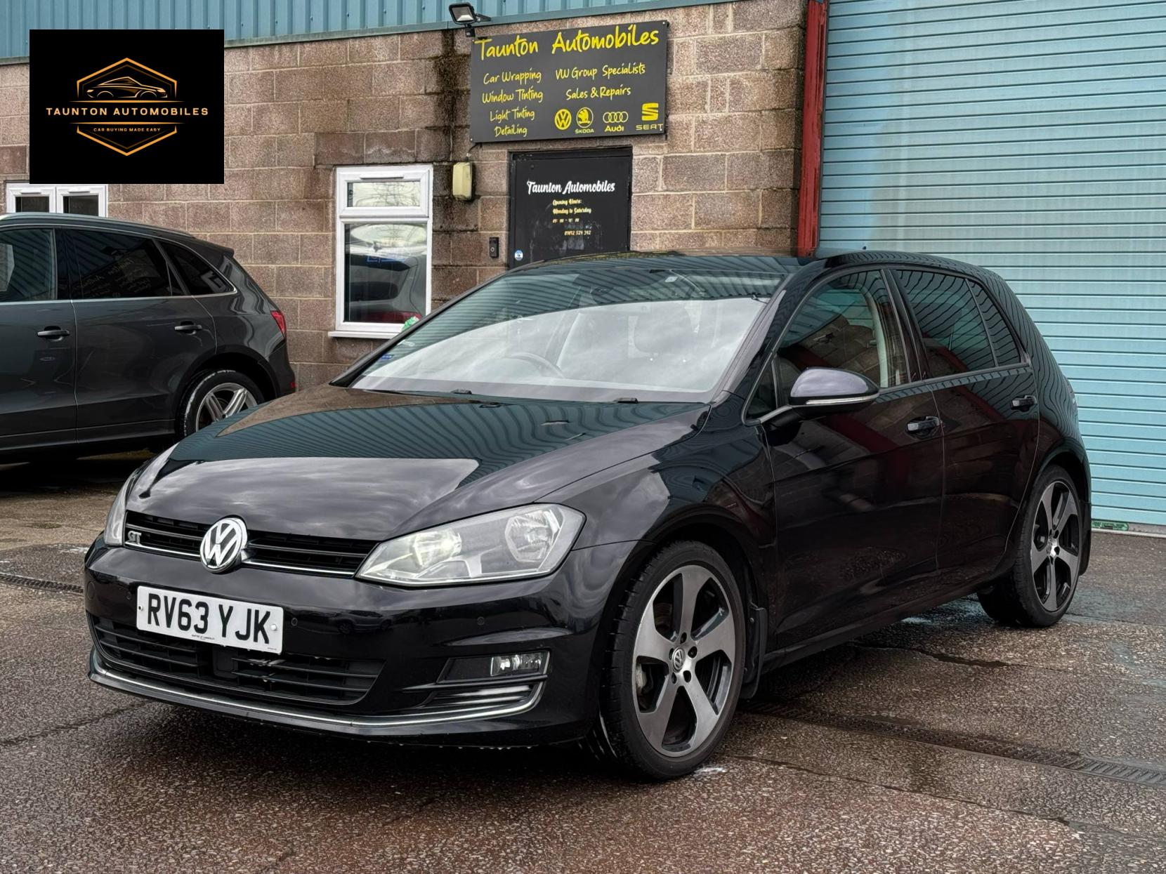 Volkswagen Golf 2.0 TDI BlueMotion Tech GT Hatchback 5dr Diesel Manual Euro 5 (s/s) (150 ps)