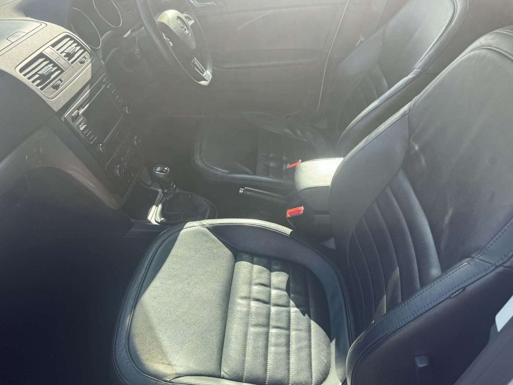 Skoda Yeti 2.0 TDI Elegance Outdoor 5dr Diesel Manual 4WD Euro 5 (170 ps)