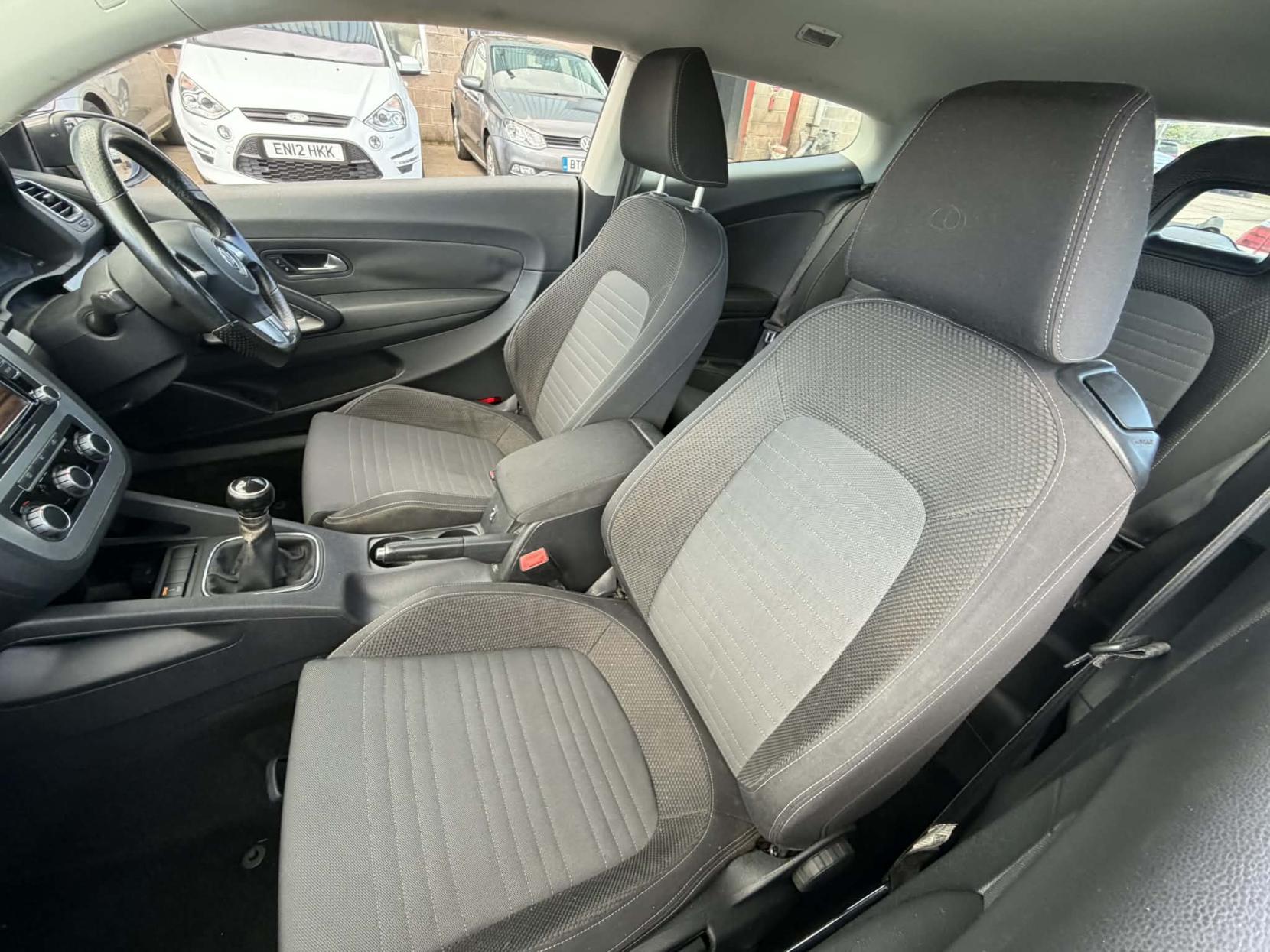 Volkswagen Scirocco 2.0 TDI Hatchback 3dr Diesel Manual Euro 5 (140 ps)