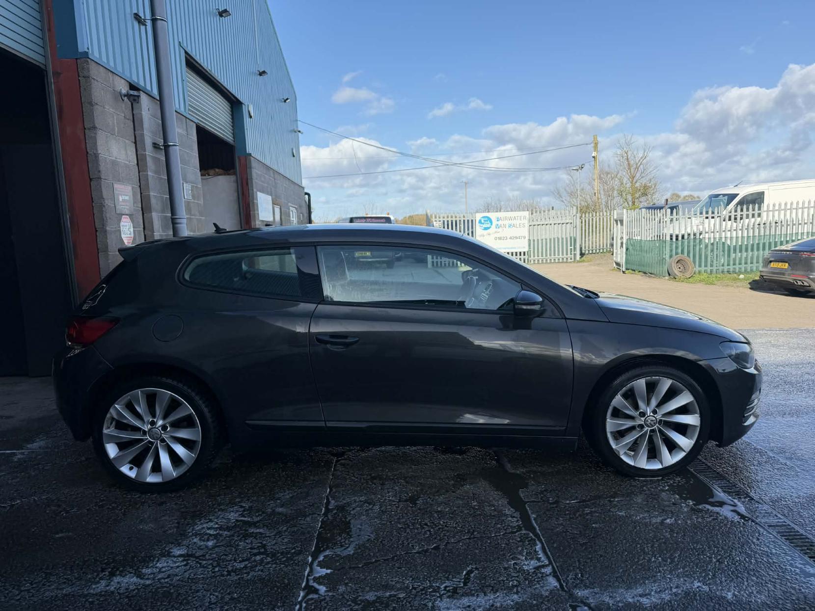 Volkswagen Scirocco 2.0 TDI Hatchback 3dr Diesel Manual Euro 5 (140 ps)