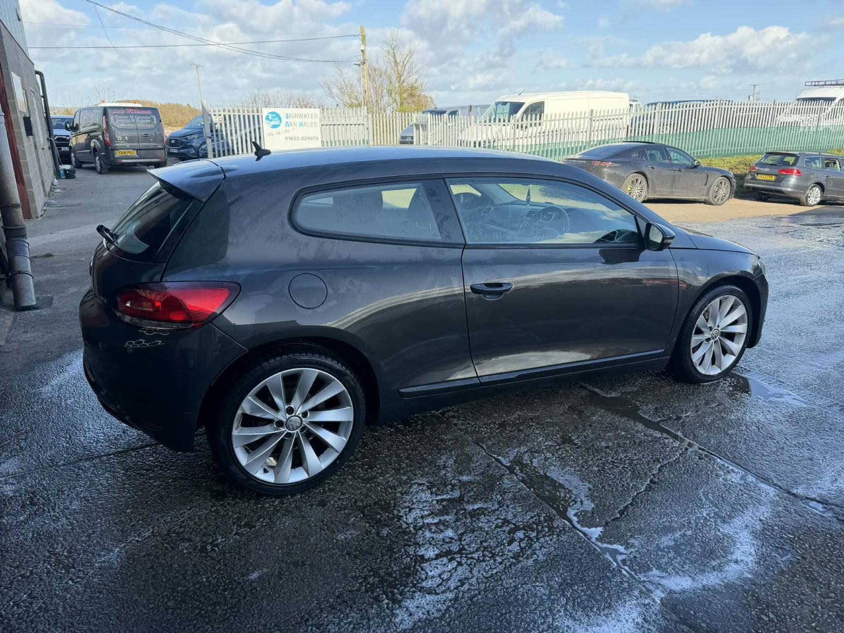 Volkswagen Scirocco 2.0 TDI Hatchback 3dr Diesel Manual Euro 5 (140 ps)