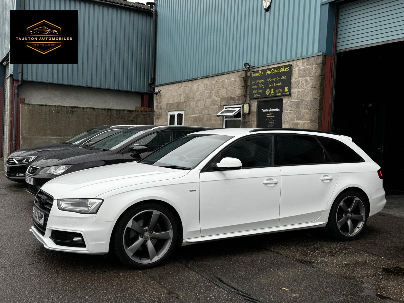 Audi A4 Avant 2.0 TDI Black Edition Estate 5dr Diesel Manual Euro 5 (s/s) (143 ps)