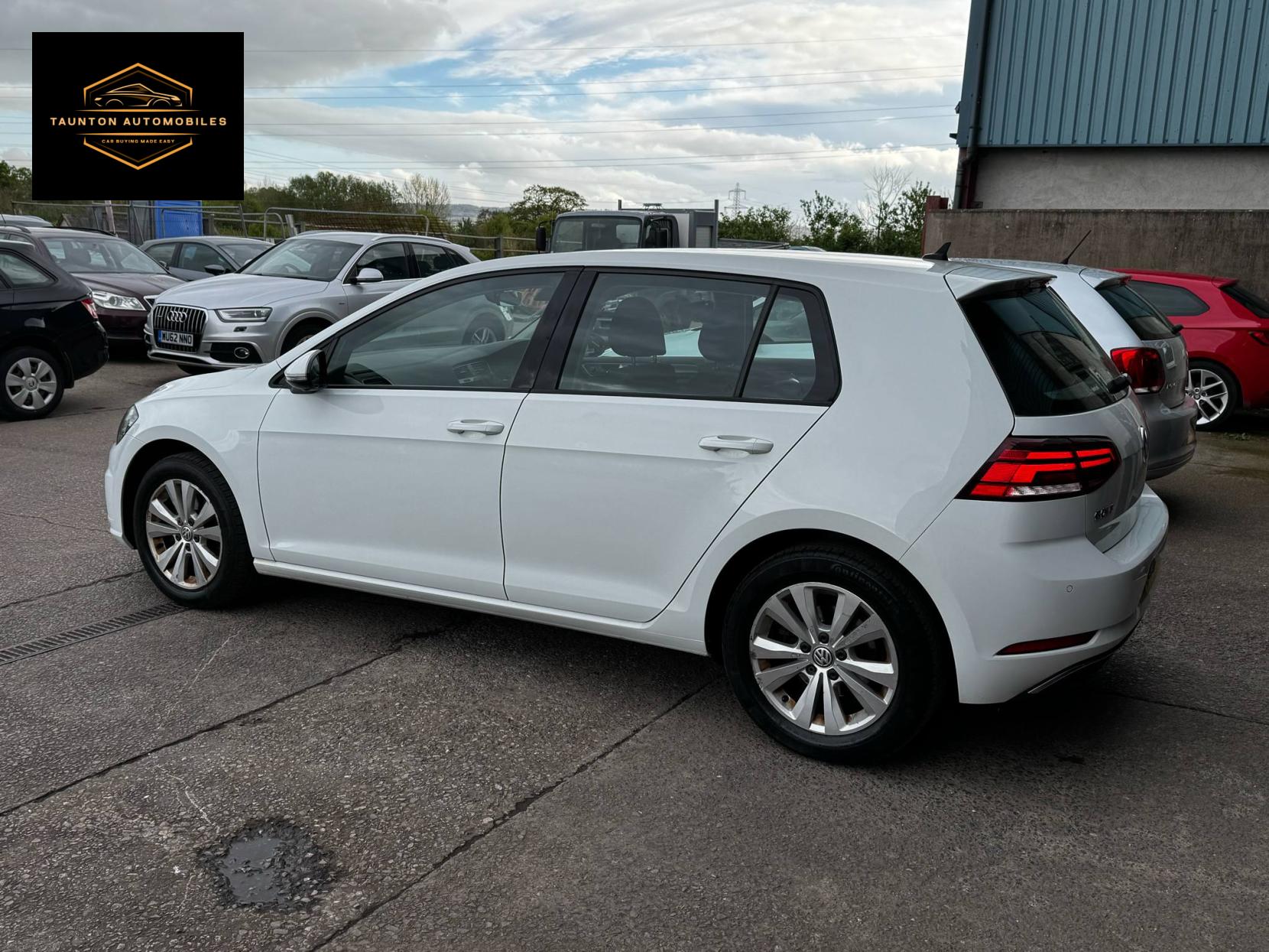 Volkswagen Golf 1.4 TSI BlueMotion Tech SE Nav Hatchback 5dr Petrol Manual Euro 6 (s/s) (125 ps)