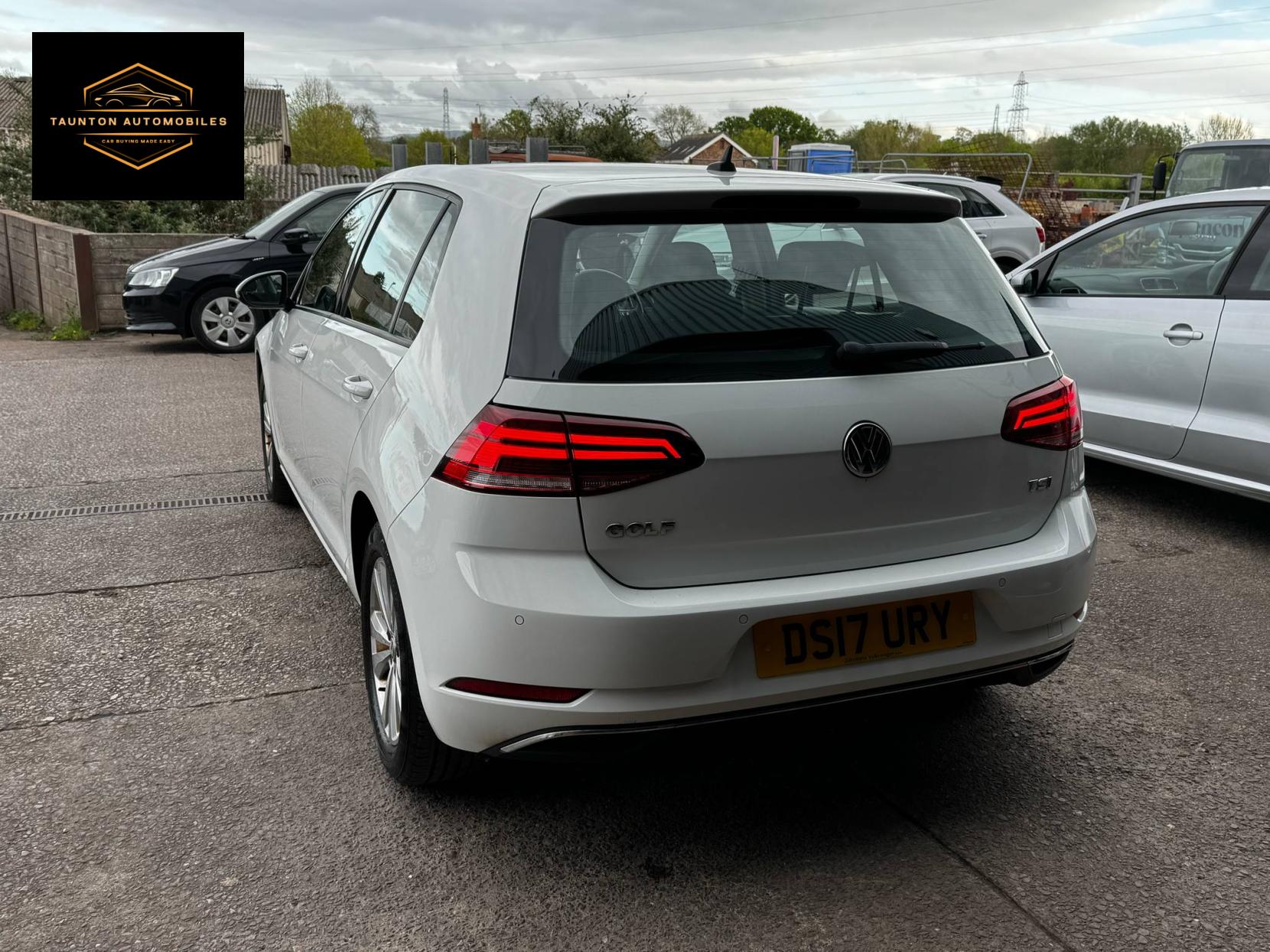 Volkswagen Golf 1.4 TSI BlueMotion Tech SE Nav Hatchback 5dr Petrol Manual Euro 6 (s/s) (125 ps)