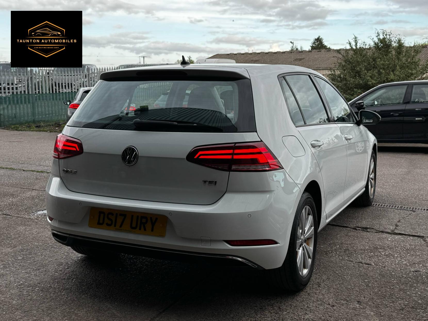 Volkswagen Golf 1.4 TSI BlueMotion Tech SE Nav Hatchback 5dr Petrol Manual Euro 6 (s/s) (125 ps)