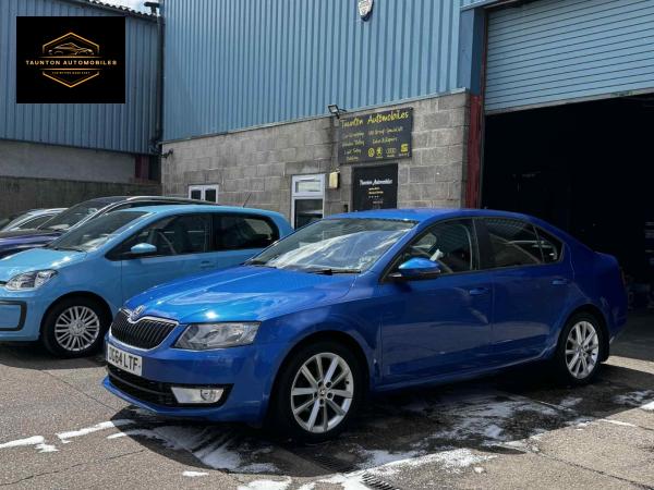 Skoda Octavia 1.4 TSI Elegance Hatchback 5dr Petrol Manual Euro 5 (s/s) (140 ps)