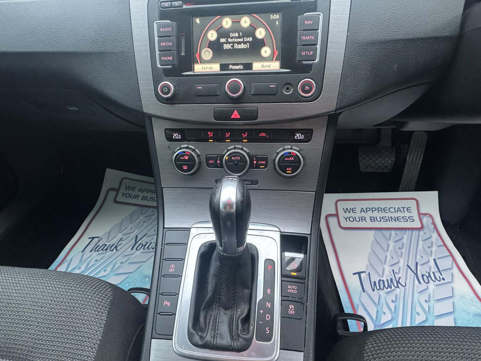 Volkswagen Passat 2.0 TDI BlueMotion Tech Highline Estate 5dr Diesel DSG Euro 5 (s/s) (140 ps)