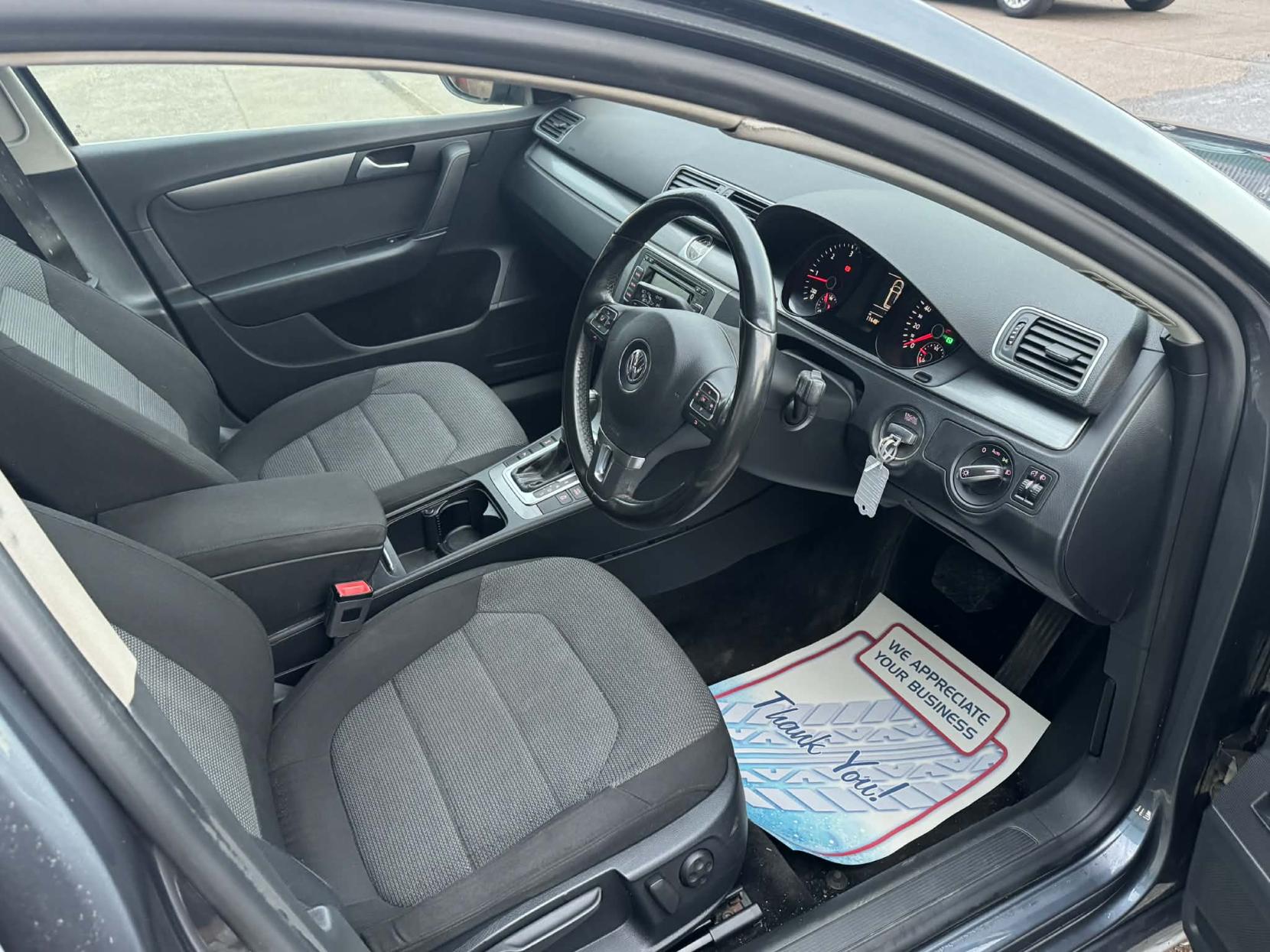 Volkswagen Passat 2.0 TDI BlueMotion Tech Highline Estate 5dr Diesel DSG Euro 5 (s/s) (140 ps)