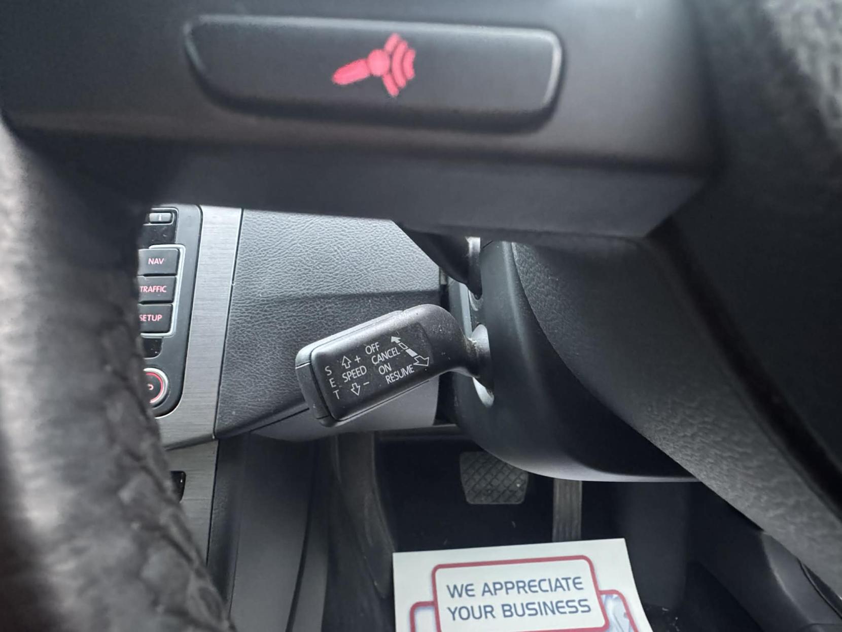 Volkswagen Passat 2.0 TDI BlueMotion Tech Highline Estate 5dr Diesel DSG Euro 5 (s/s) (140 ps)