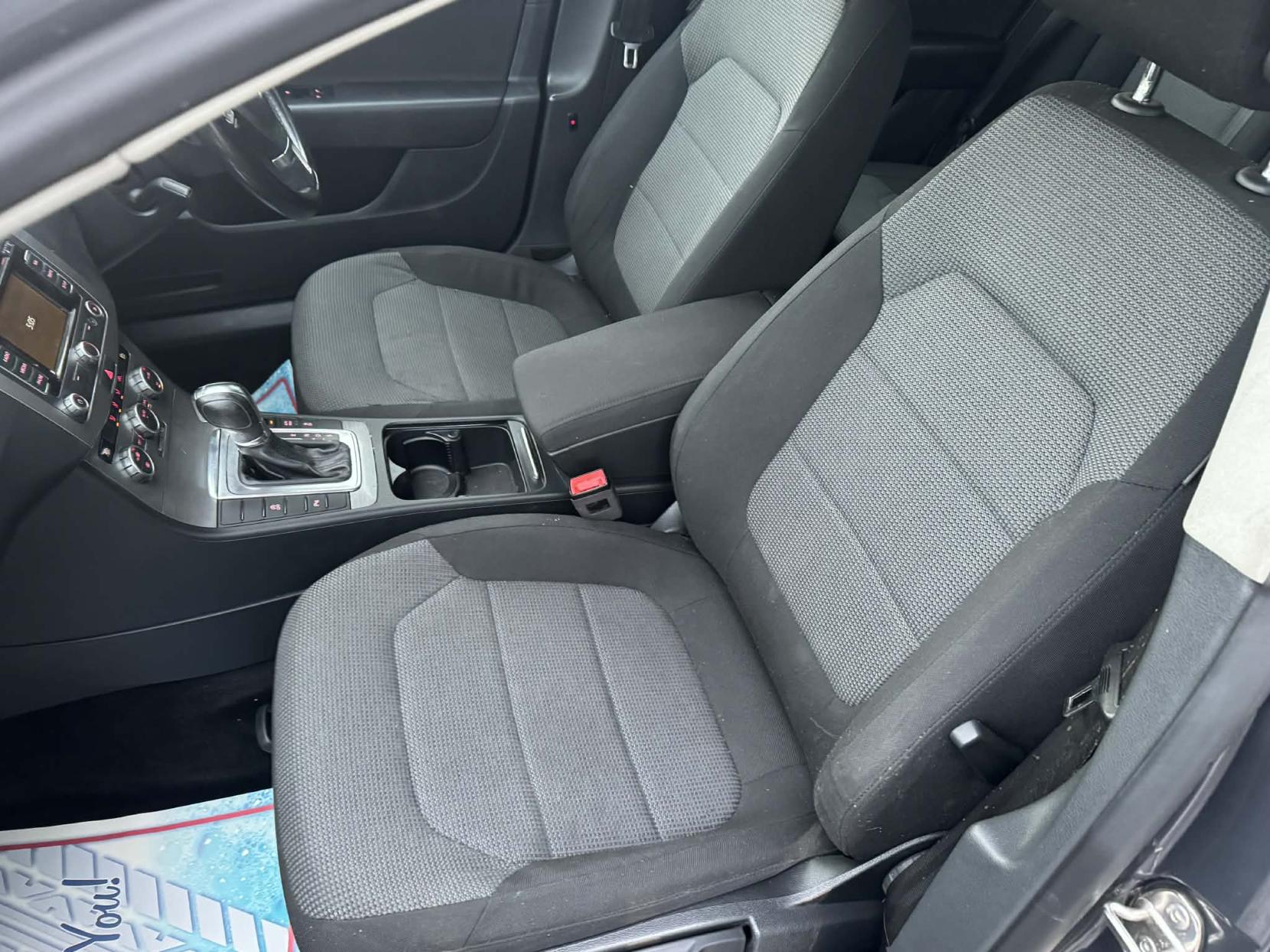 Volkswagen Passat 2.0 TDI BlueMotion Tech Highline Estate 5dr Diesel DSG Euro 5 (s/s) (140 ps)