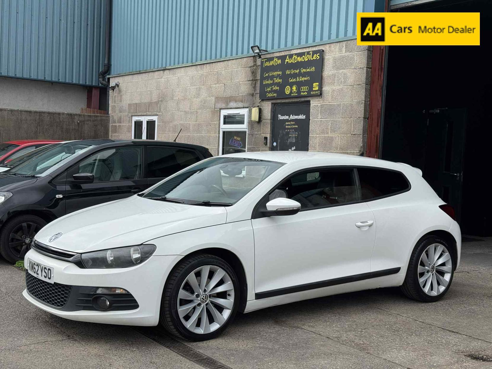 Volkswagen Scirocco 2.0 TDI GT Hatchback 3dr Diesel DSG Euro 6 (s/s) (150 ps)