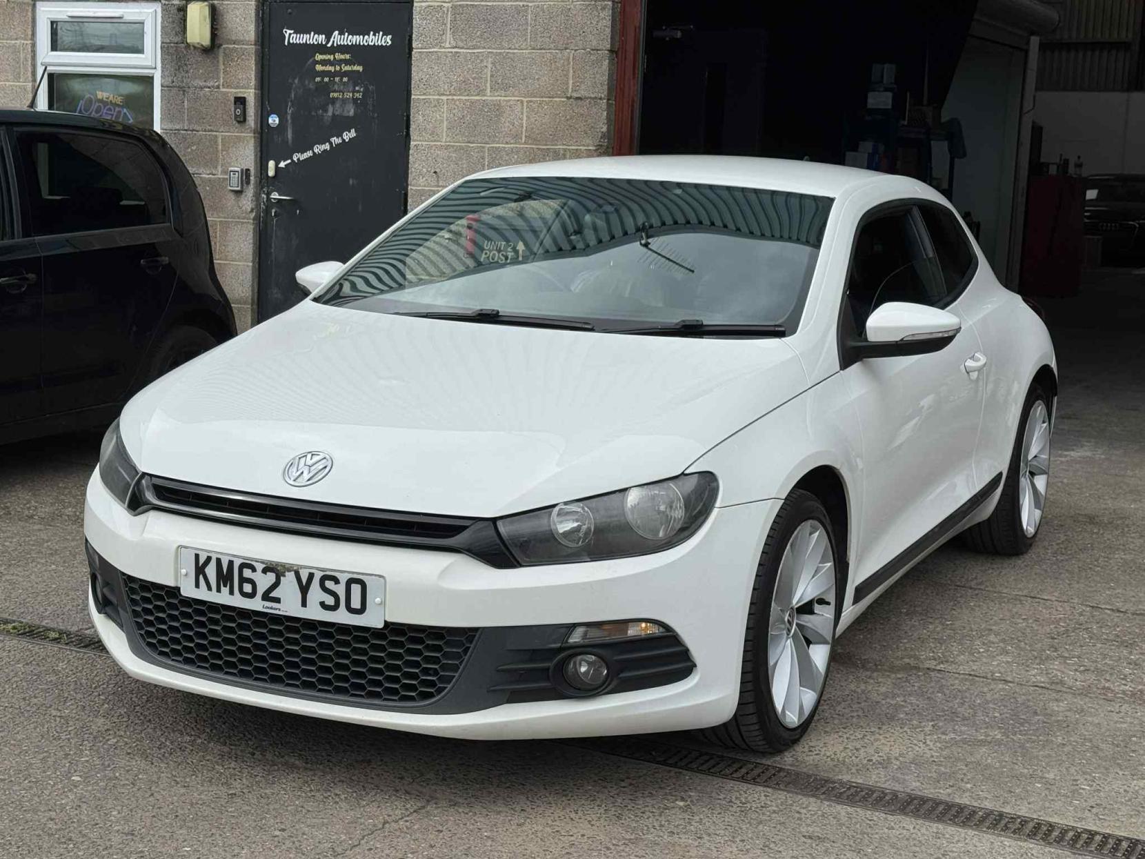 Volkswagen Scirocco 2.0 TDI GT Hatchback 3dr Diesel DSG Euro 6 (s/s) (150 ps)