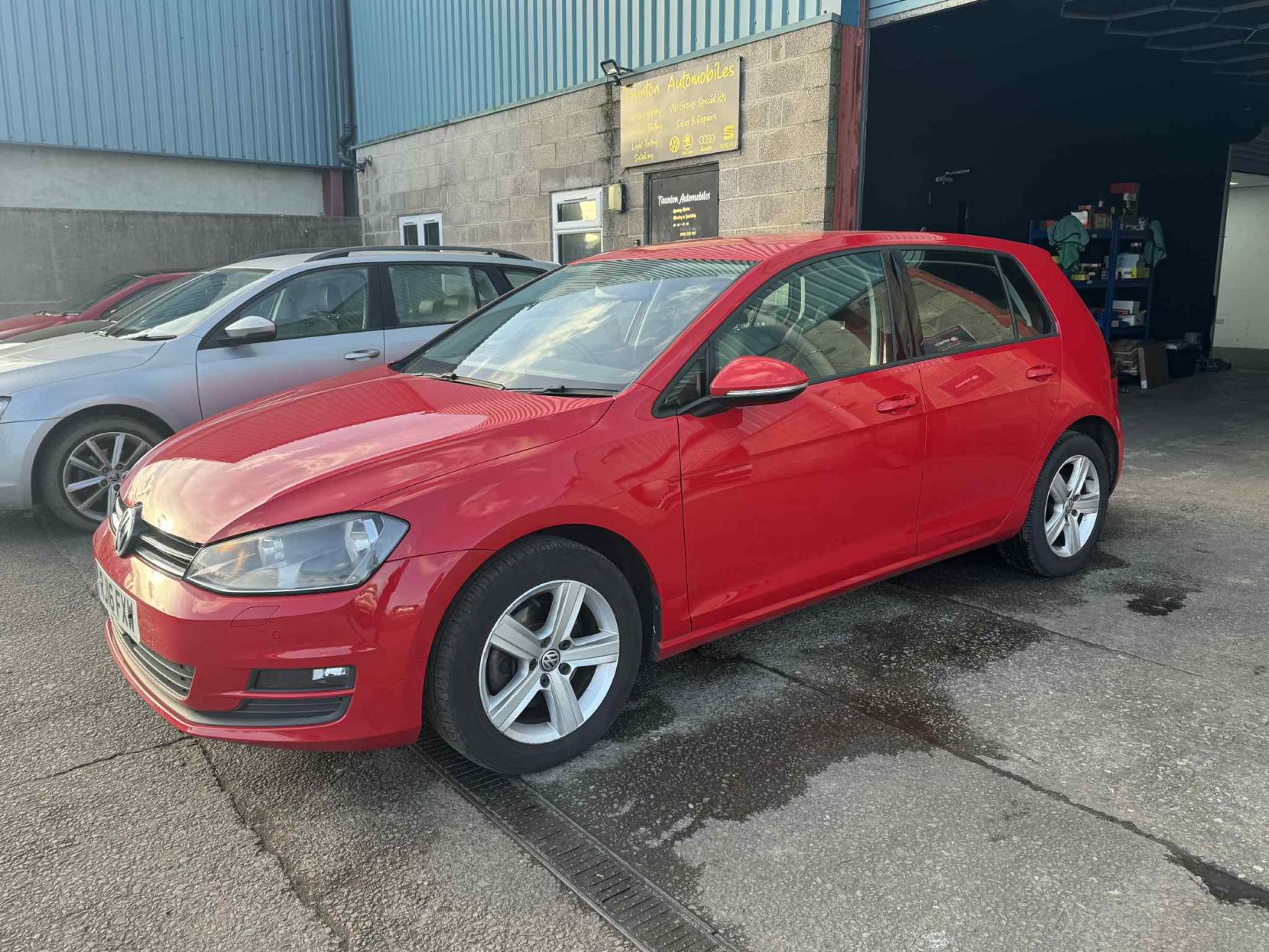 Volkswagen Golf 1.4 TSI BlueMotion Tech Match Edition Hatchback 5dr Petrol Manual Euro 6 (s/s) (125 ps)