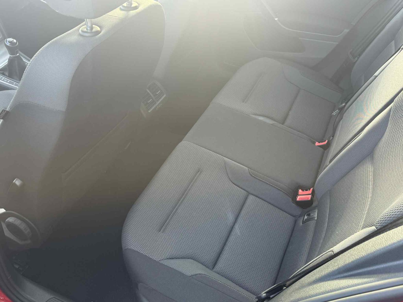 Volkswagen Golf 1.4 TSI BlueMotion Tech Match Edition Hatchback 5dr Petrol Manual Euro 6 (s/s) (125 ps)